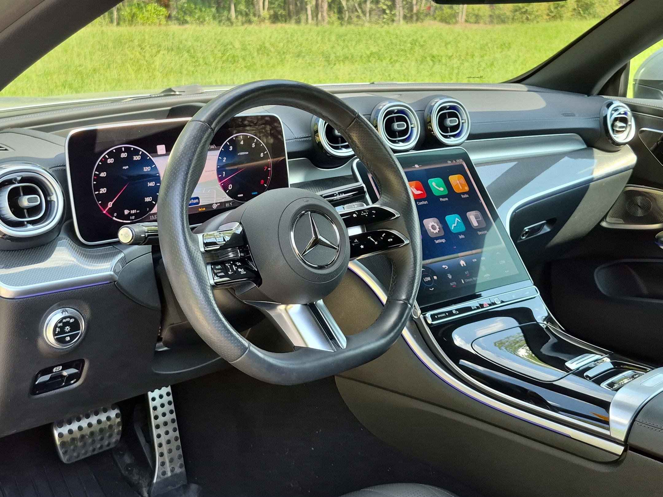 Used 2024 Mercedes-Benz CLE 450 4MATIC Cabriolet image 5