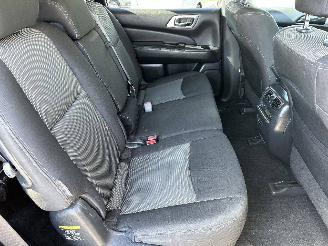 Certified 2020 Nissan Pathfinder S image 12