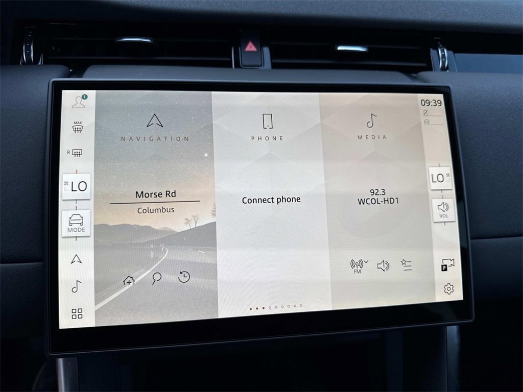 New 2025 Land Rover Discovery Sport S image 22