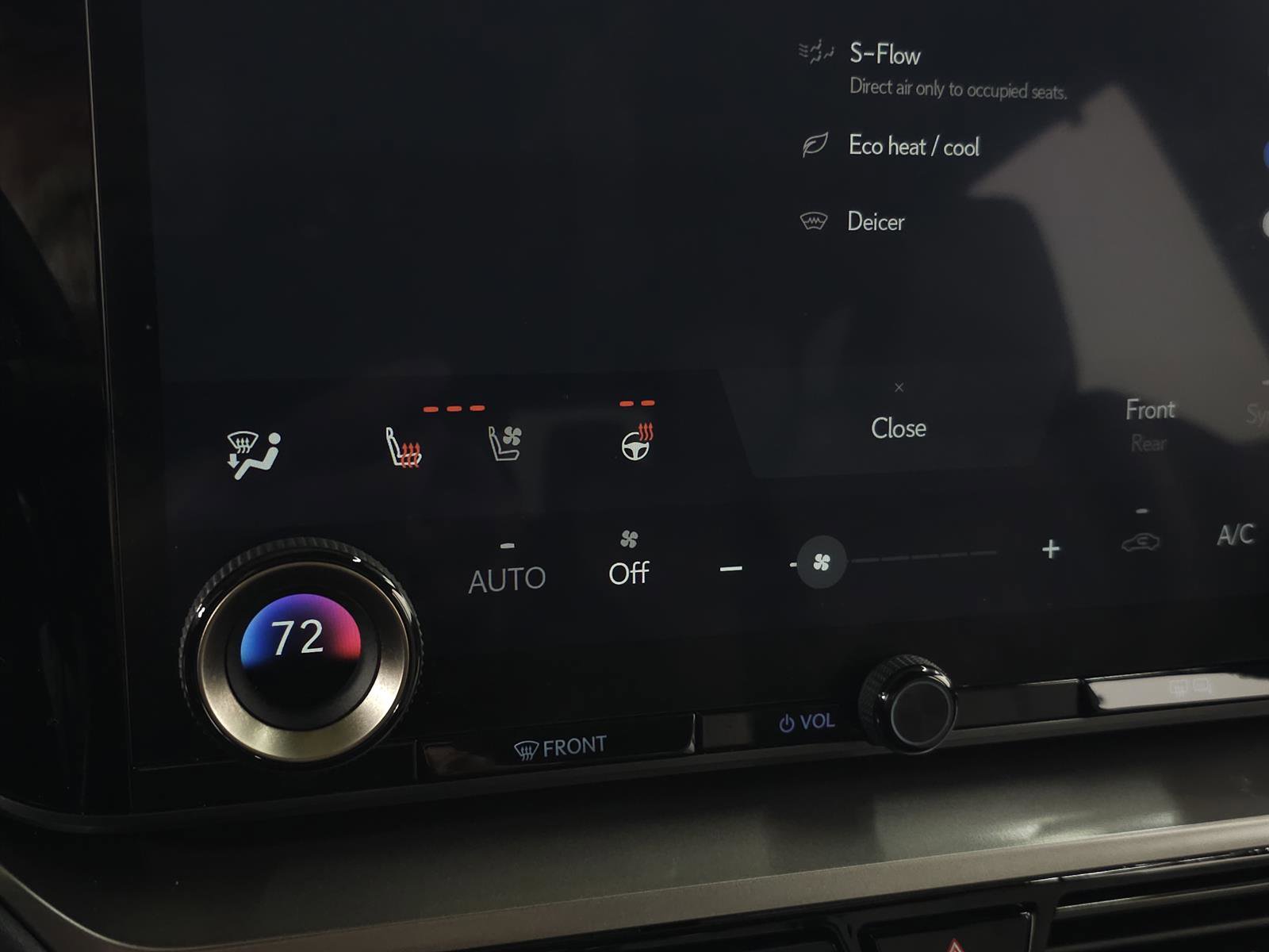 Used 2024 Lexus TX 500h AWD w/ Technology Package image 31