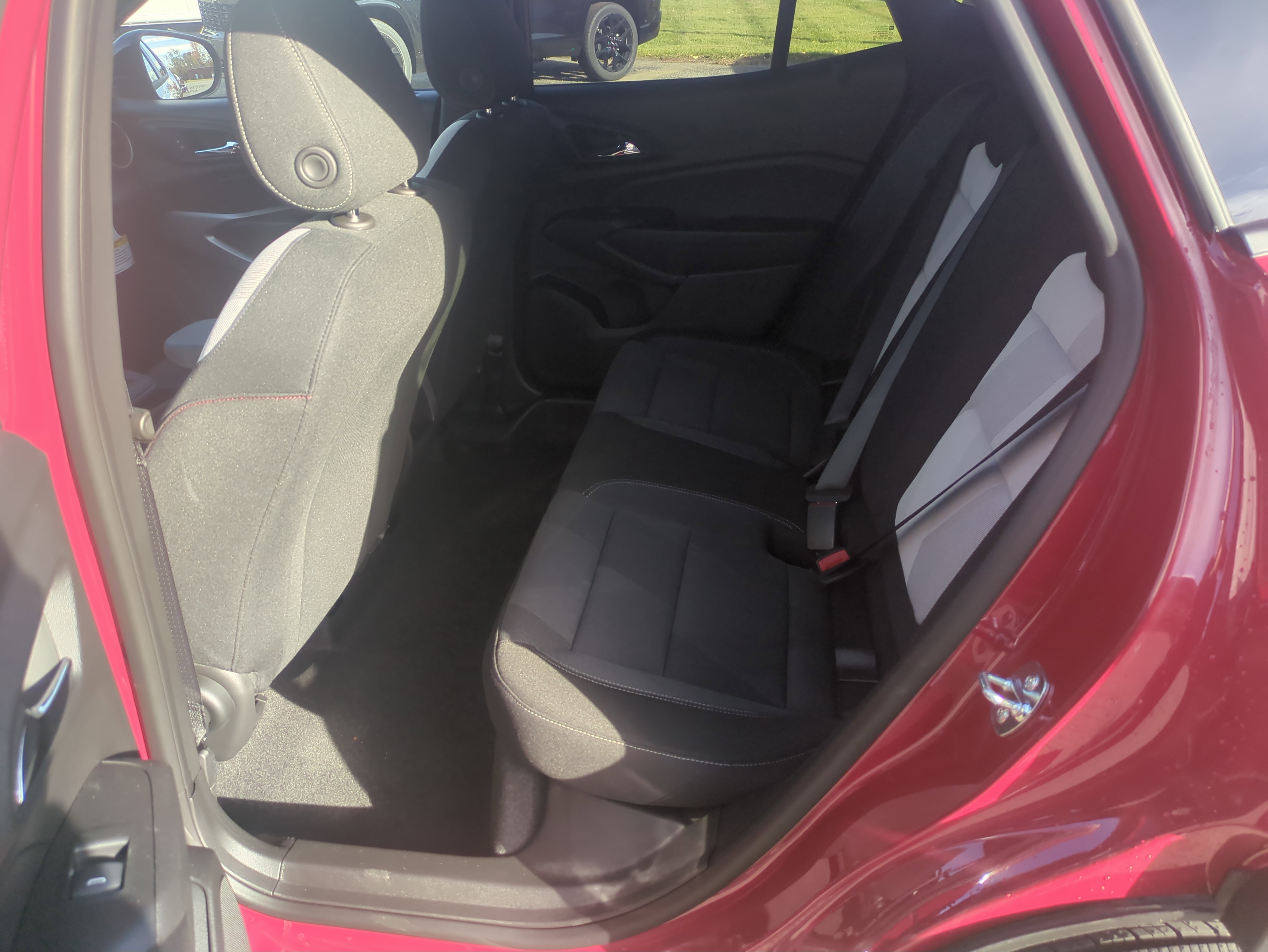 Used 2026 Chevrolet Trax RS image 24