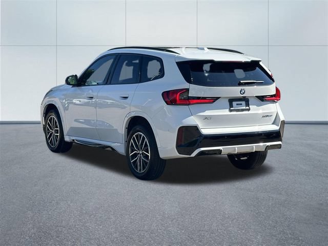 Used 2023 BMW X1 xDrive28i w/ M Sport Package AWD/4WD image 9