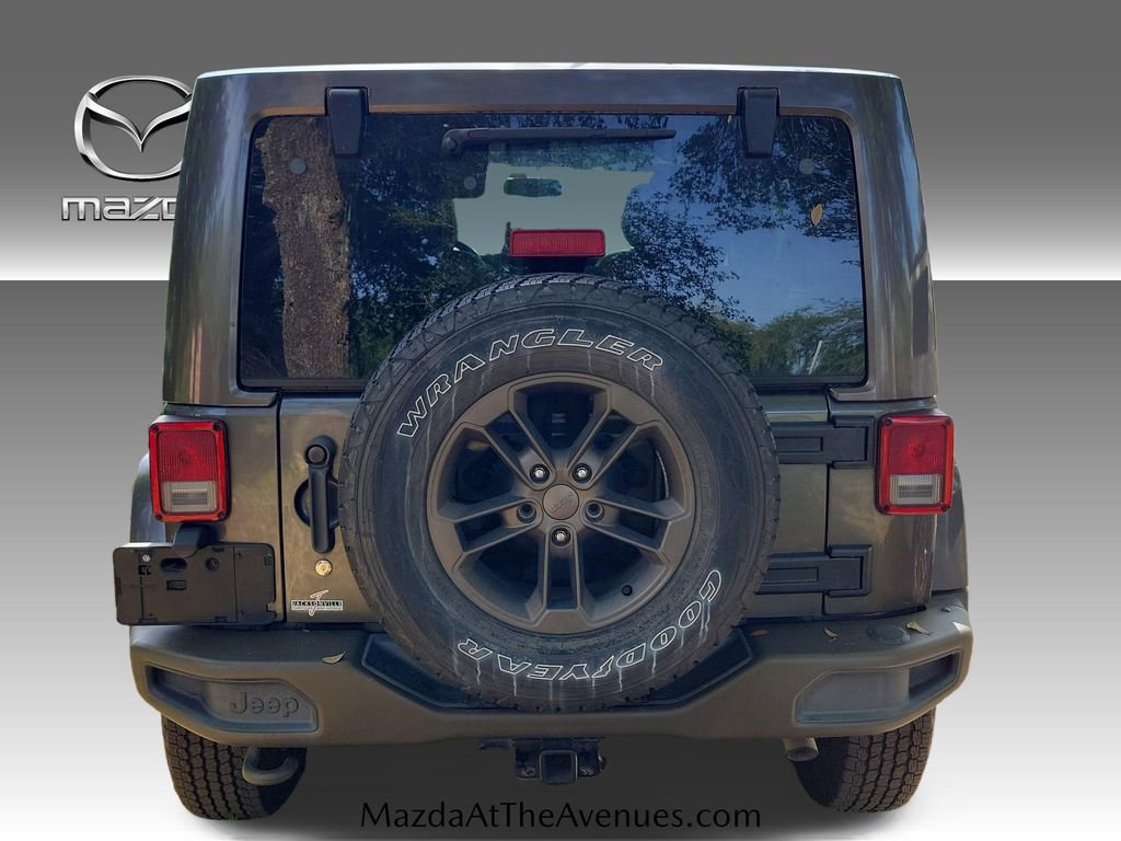 Used 2016 Jeep Wrangler Unlimited Sahara AWD/4WD image 18
