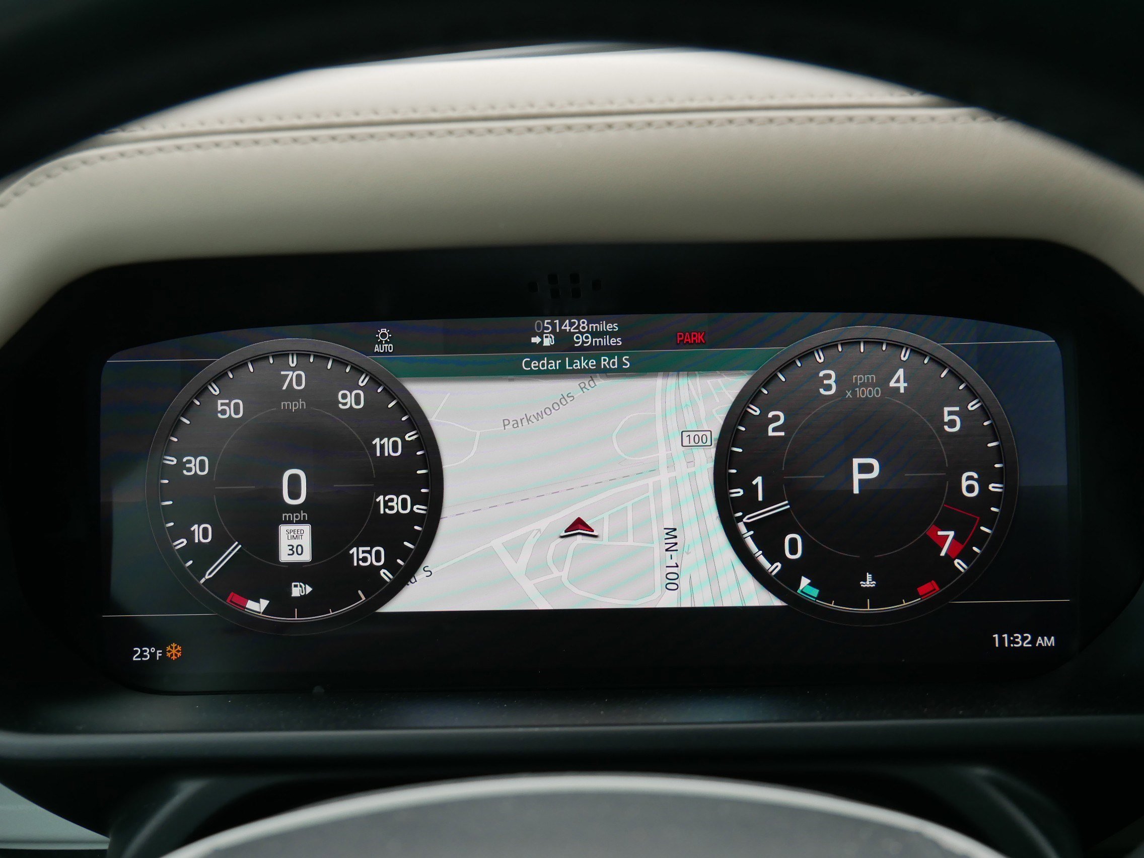 Used 2020 Land Rover Defender 110 image 24