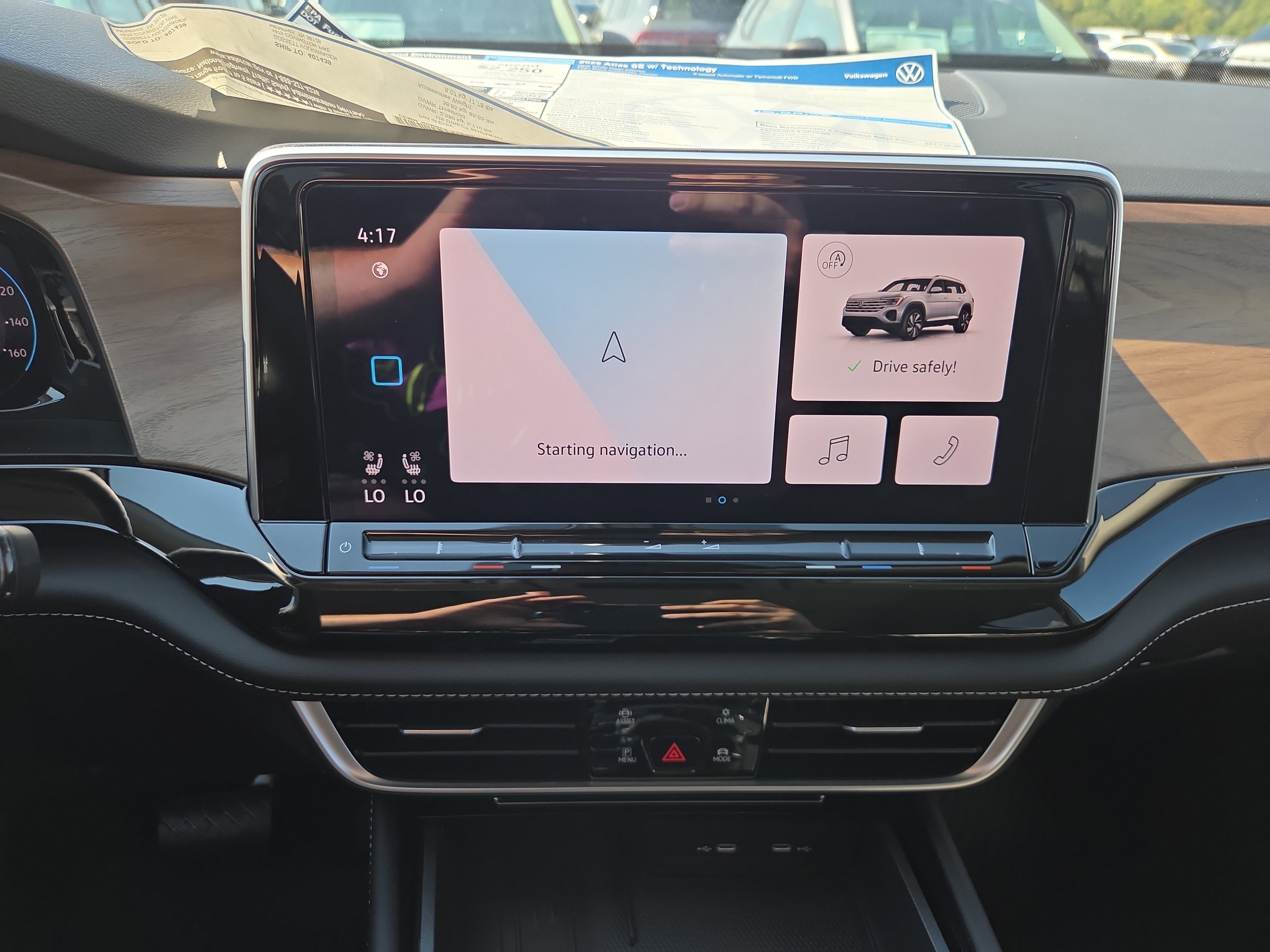 New 2026 Volkswagen Atlas SE image 11