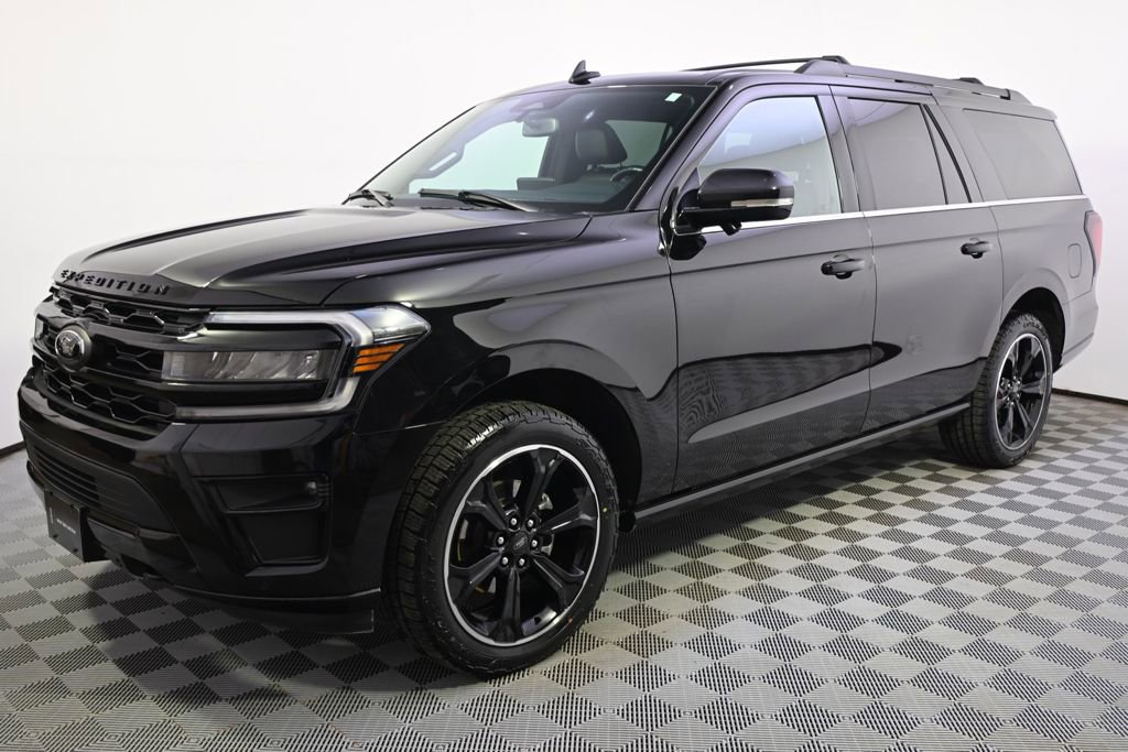 Used 2022 Ford Expedition Max Limited image 2