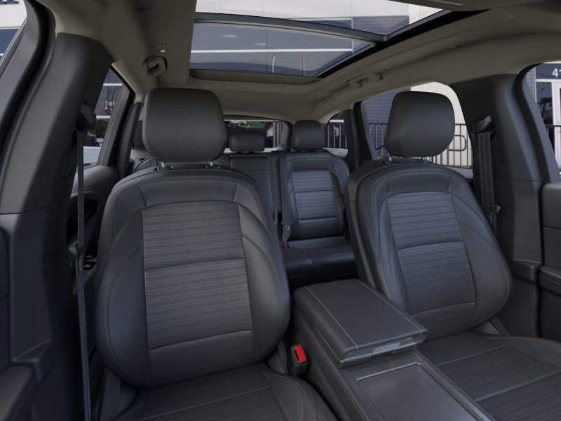 New 2026 Lincoln Nautilus Reserve w/ Jet Appearance Package image 10