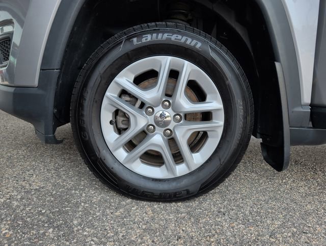 Used 2018 Jeep Compass Sport FWD image 27