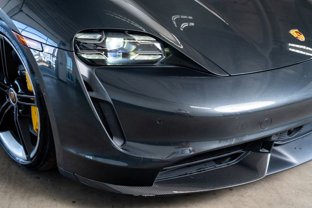 Used 2020 Porsche Taycan Turbo image 17