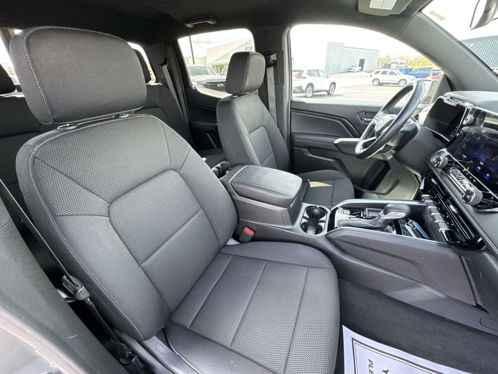 Used 2023 Chevrolet Colorado LT w/ LT Convenience Package image 24