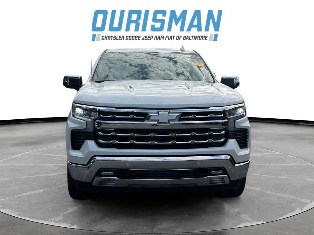 Used 2025 Chevrolet Silverado 1500 LTZ w/ Technology Package AWD/4WD image 8