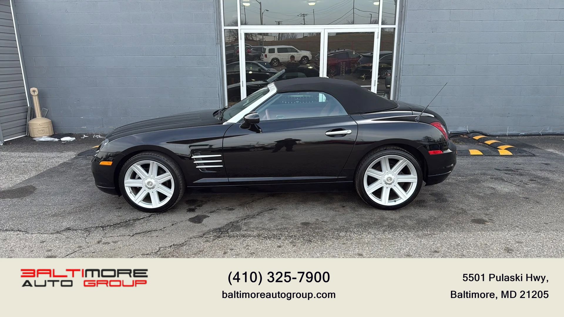 Used 2007 Chrysler Crossfire Limited image 8