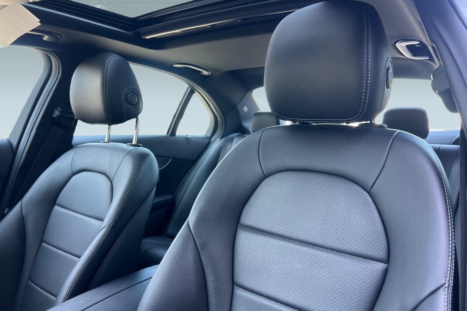 Certified 2019 Mercedes-Benz C 300 Sedan image 23