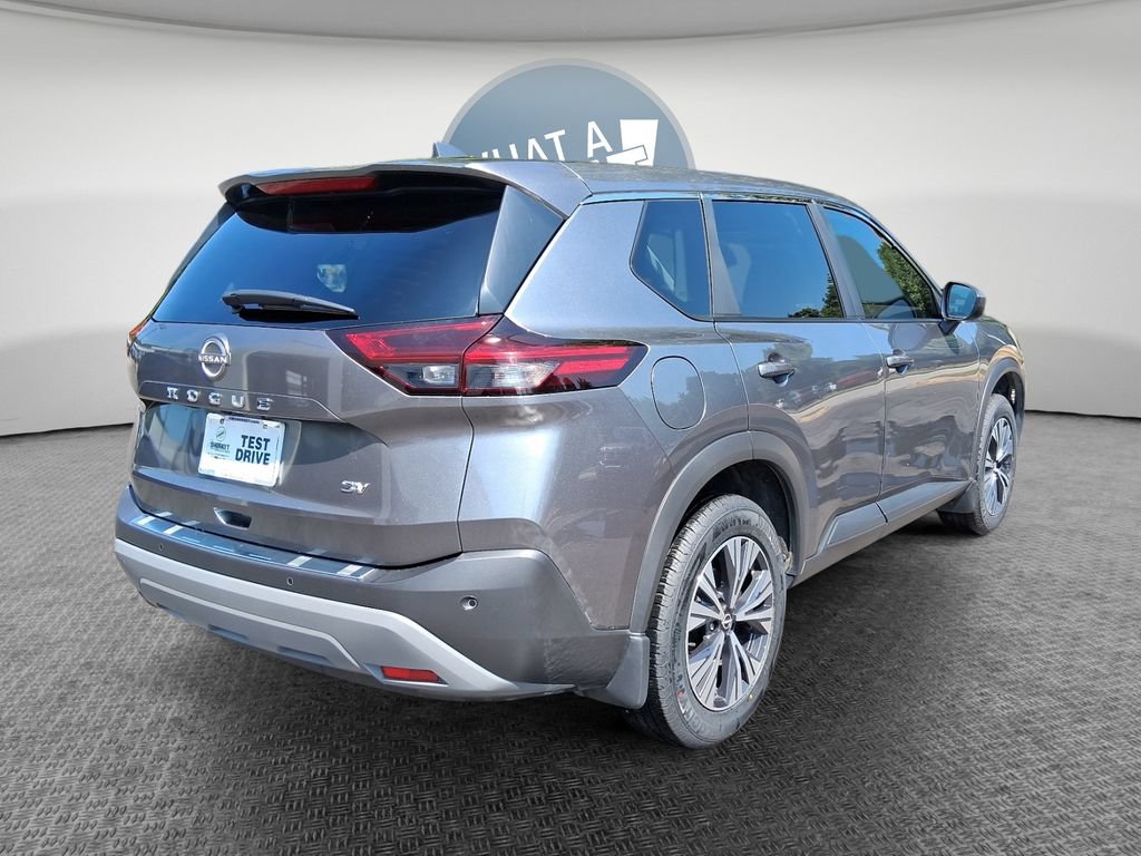 Used 2023 Nissan Rogue SV FWD image 3