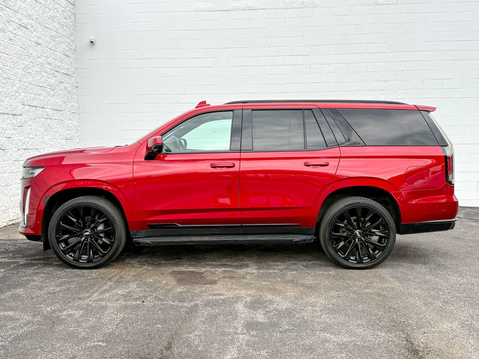 Used 2023 Cadillac Escalade Sport Platinum image 9