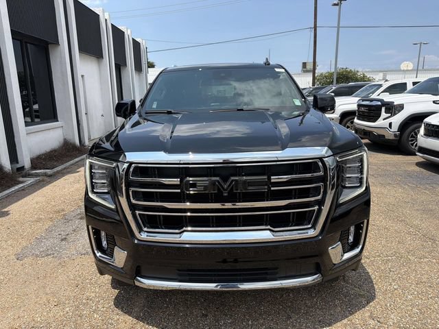 Used 2023 GMC Yukon SLT w/ SLT Premium Package RWD image 2