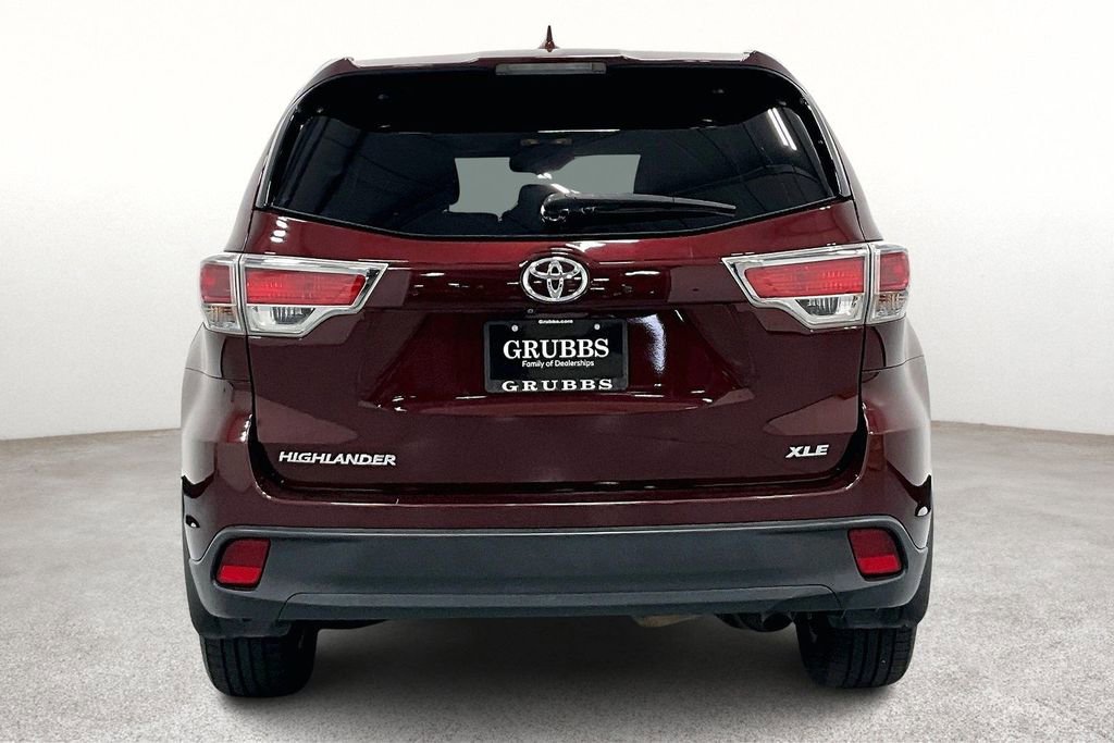 Used 2015 Toyota Highlander XLE image 6
