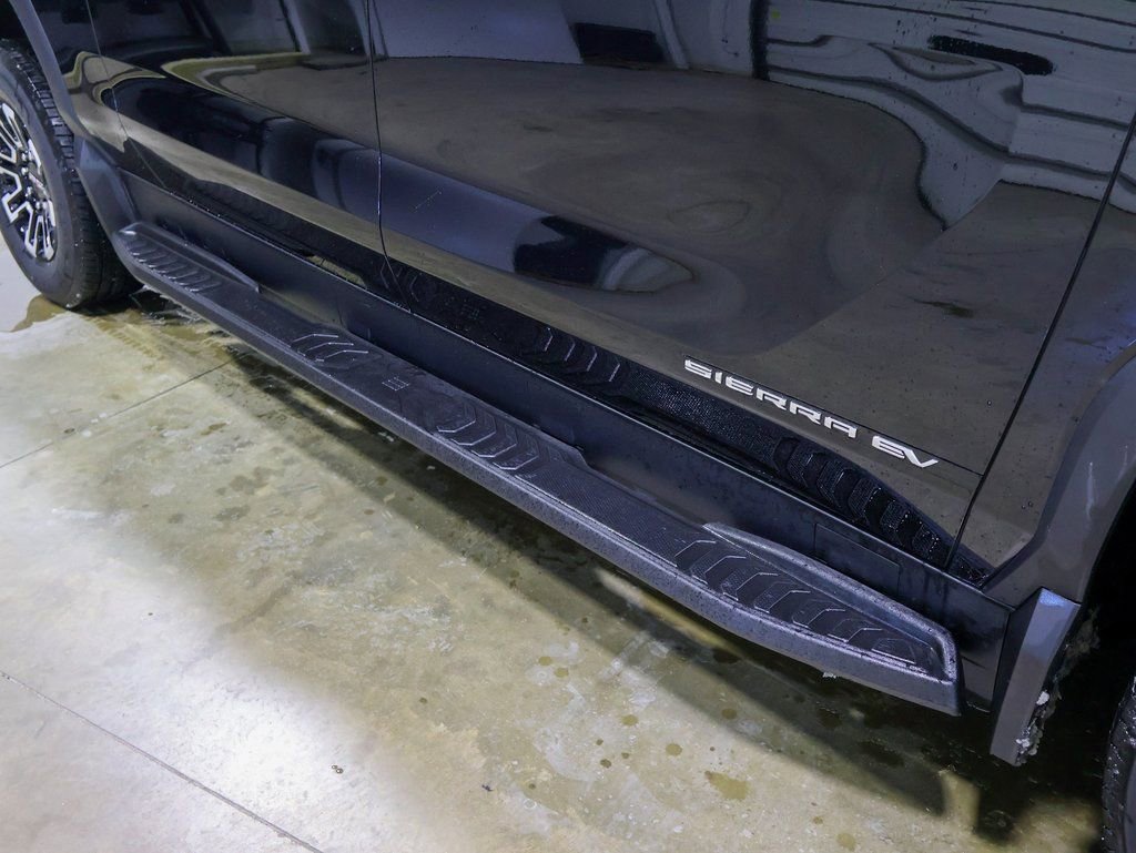 New 2026 GMC Sierra EV Elevation image 27