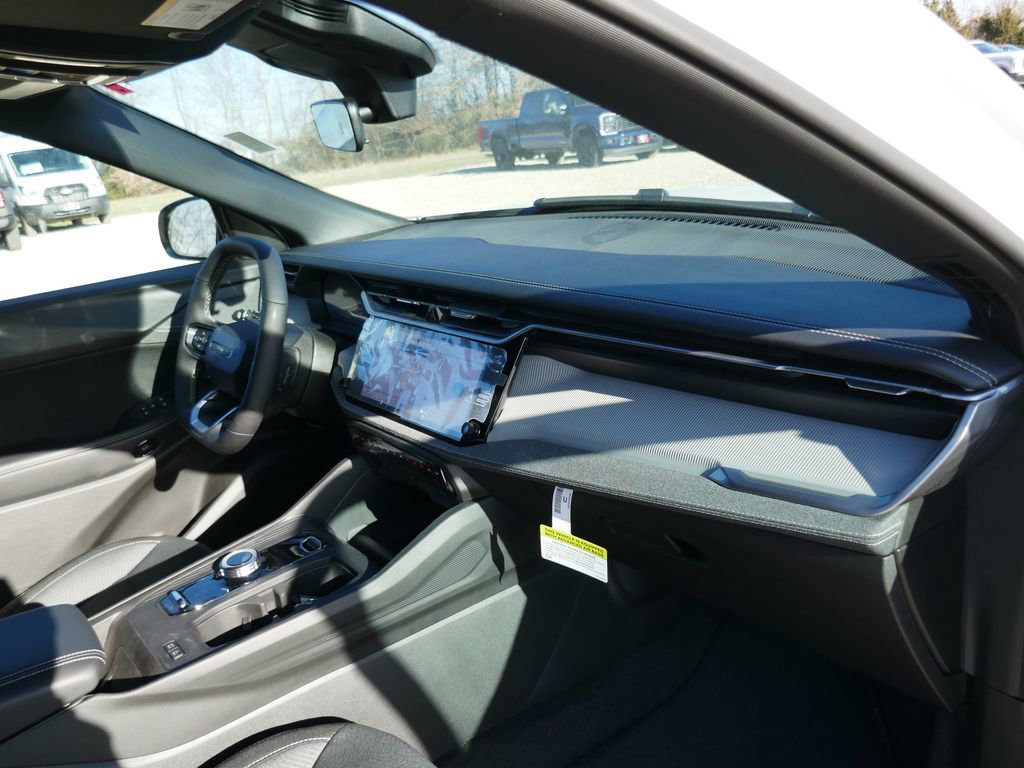 New 2026 Jeep Cherokee Laredo image 10