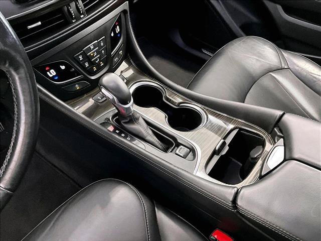 Used 2019 Buick Envision Essence FWD image 15