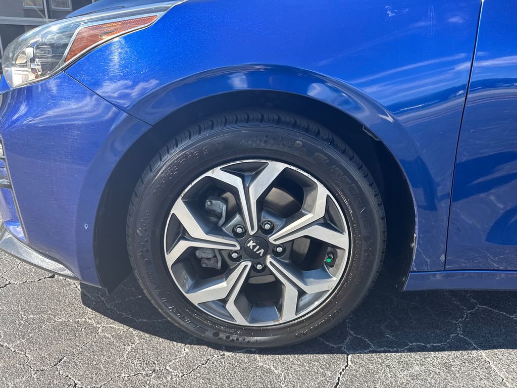 Used 2020 Kia Forte LXS image 9