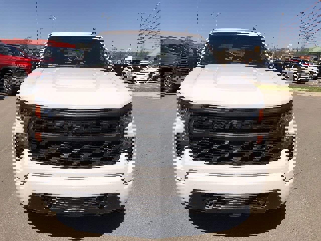 Used 2024 Chevrolet Silverado 1500 Custom image 8