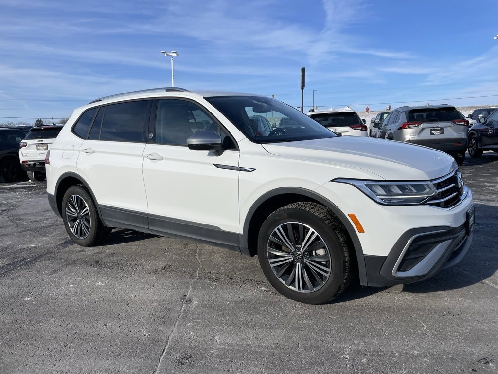 Used 2024 Volkswagen Tiguan Wolfsburg Edition image 2
