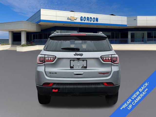 Used 2023 Jeep Compass Trailhawk image 4