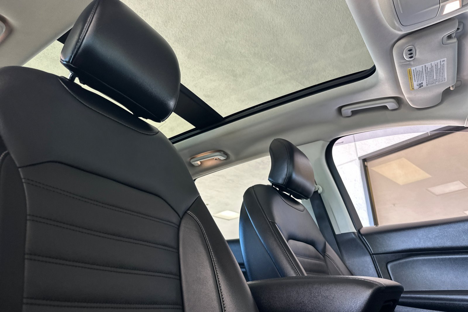 Used 2017 Ford Edge SEL w/ Equipment Group 201A AWD/4WD image 14