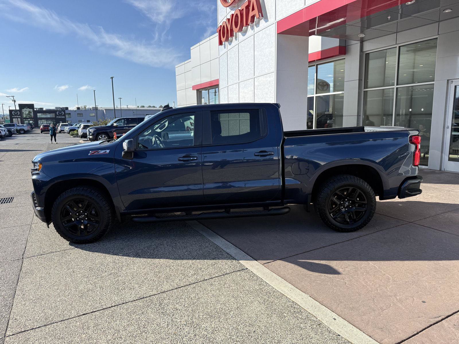 Used 2022 Chevrolet Silverado 1500 RST w/ All Star Edition Plus AWD/4WD image 3