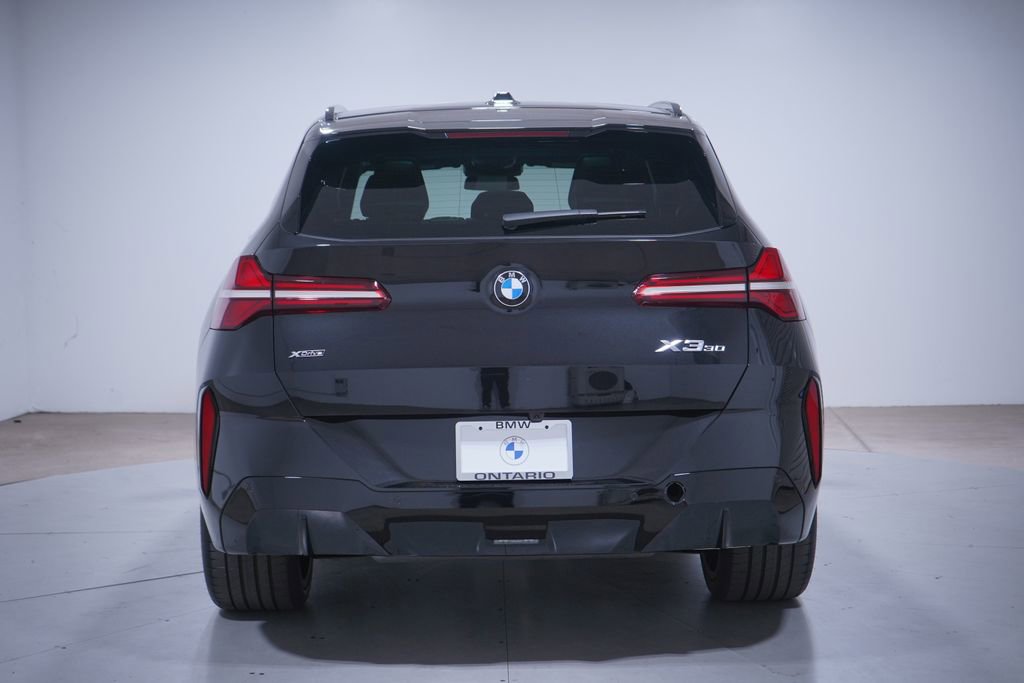 Used 2025 BMW X3 xDrive30i w/ M Sport Package image 5