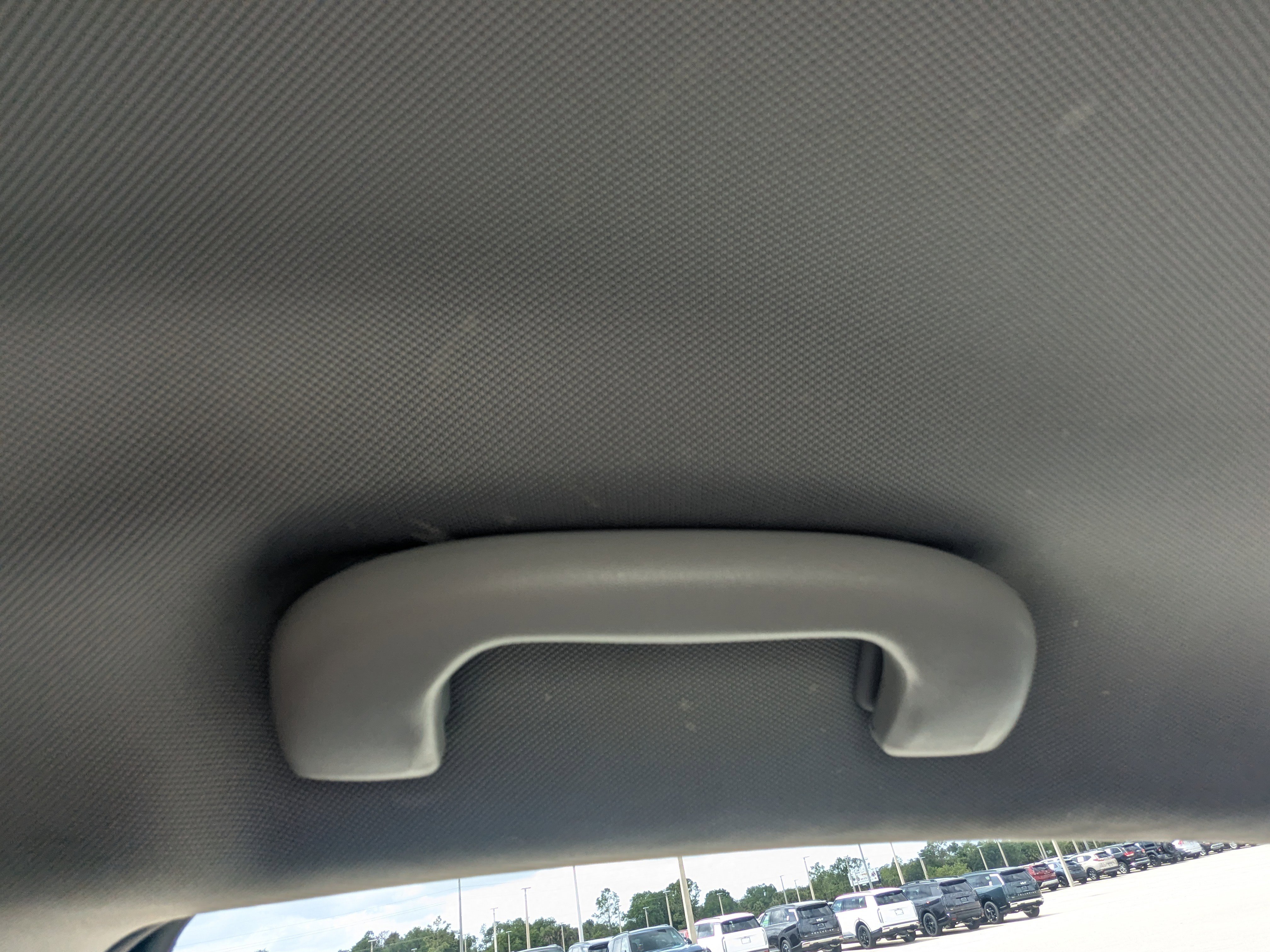 Used 2022 Chevrolet Trax LS w/ Tint and Cruise Package image 34