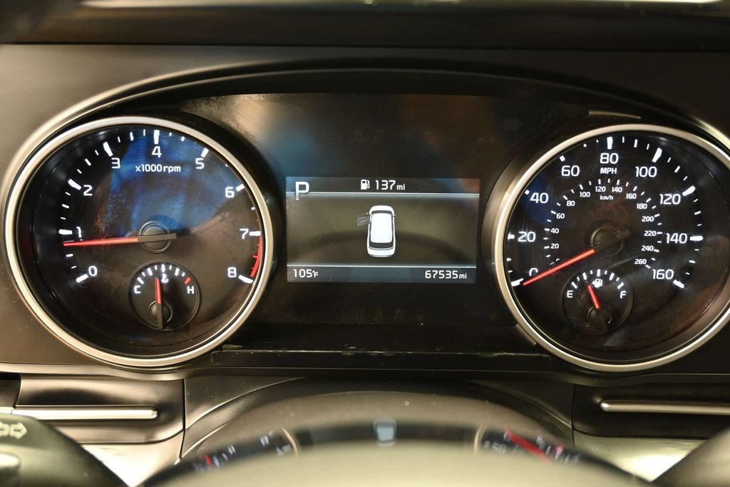 Used 2022 Kia Carnival LX FWD image 20