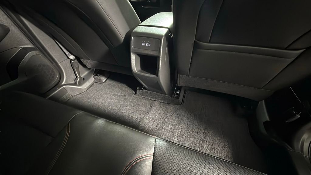 Used 2024 Chevrolet Trax RS w/ Sunroof Package image 30