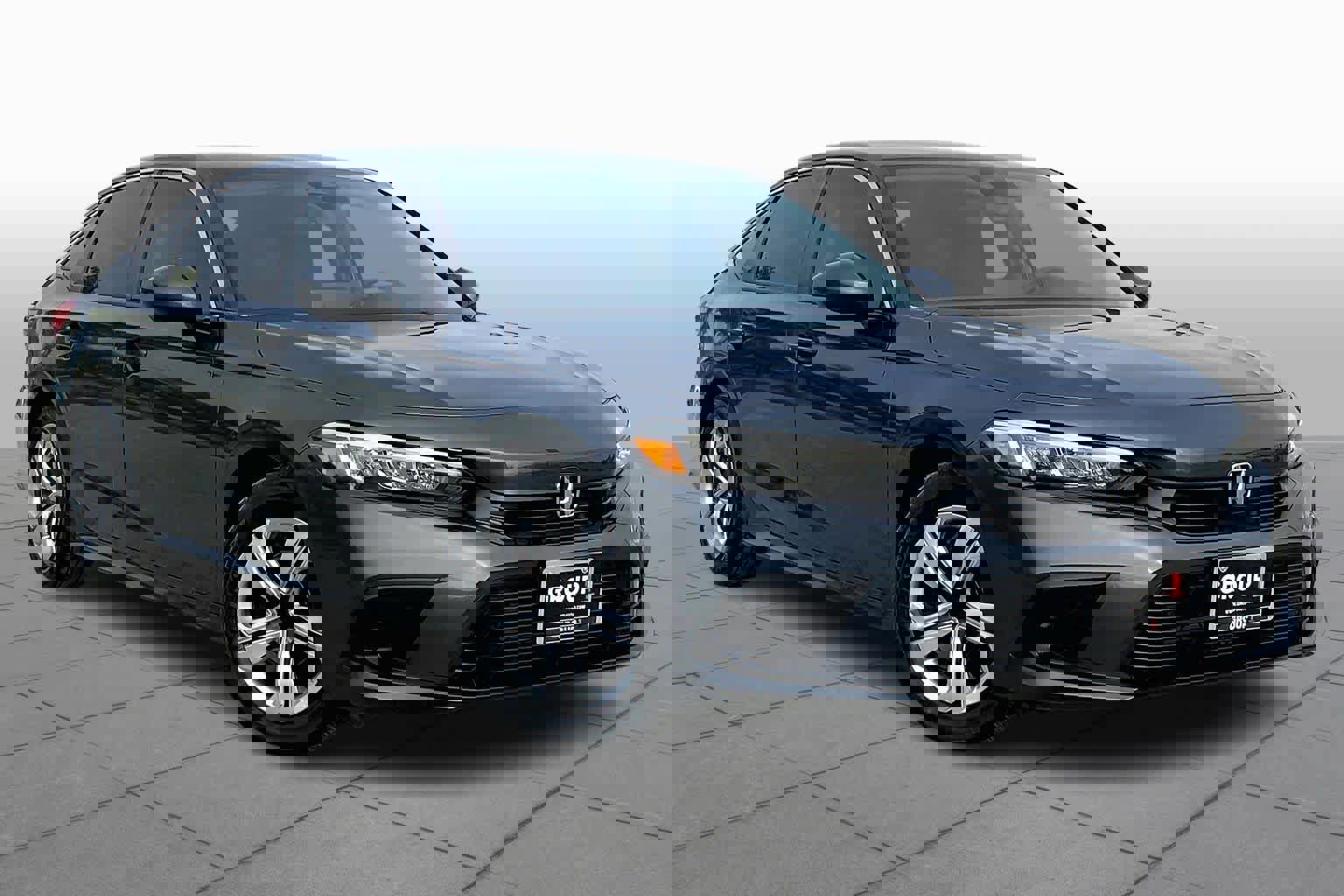 Used 2024 Honda Civic LX image 3