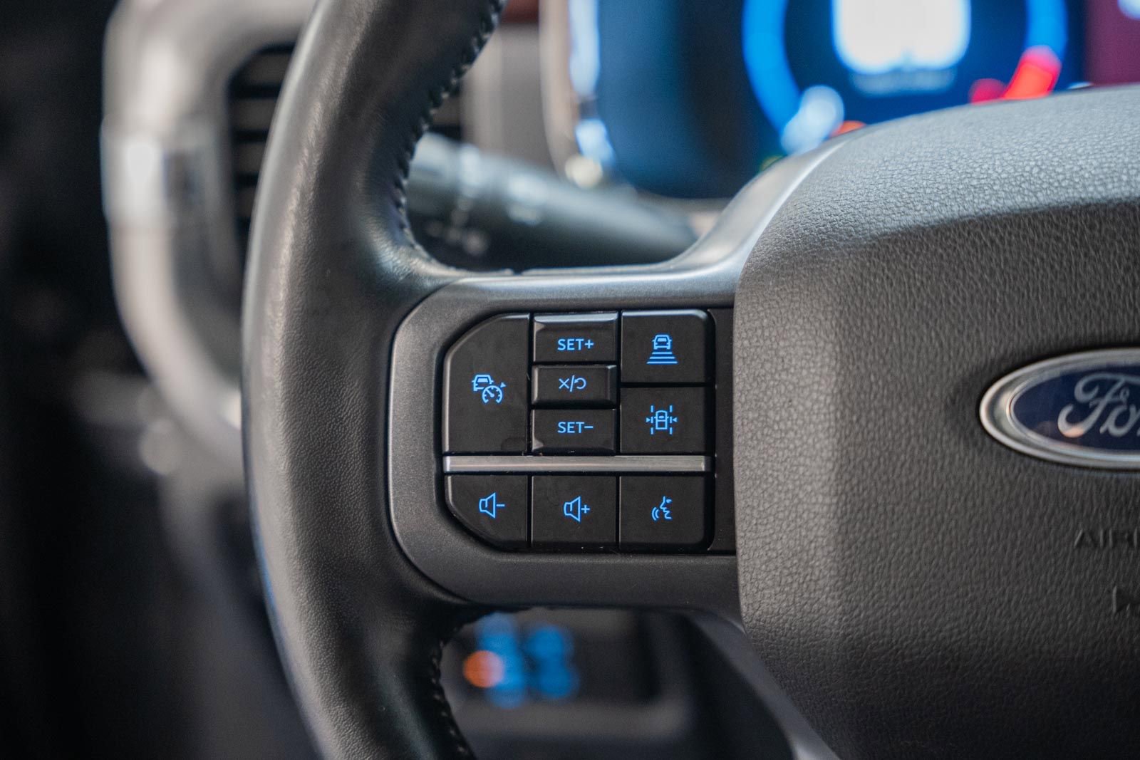 Used 2023 Ford F150 Lariat w/ Equipment Group 502A High image 36