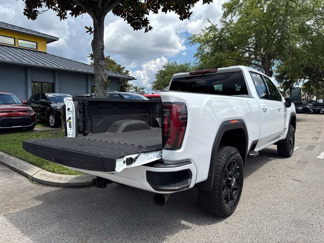 Used 2025 GMC Sierra 2500 AT4 AWD/4WD image 21