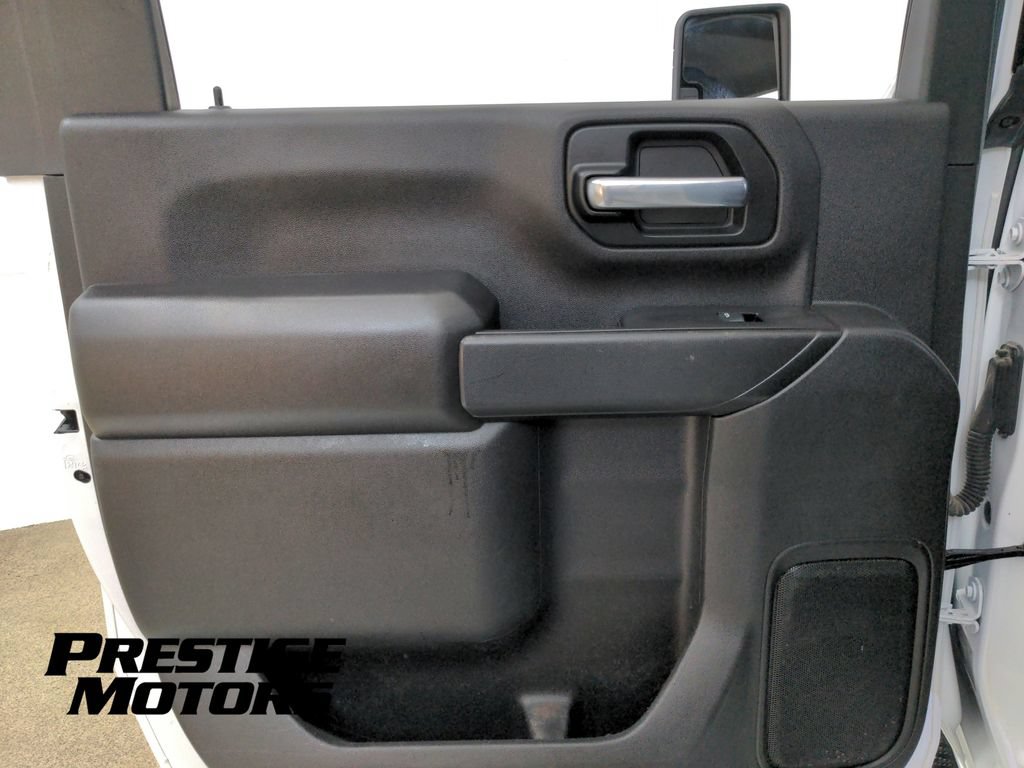 Used 2021 Chevrolet Silverado 2500 W/T AWD/4WD image 23