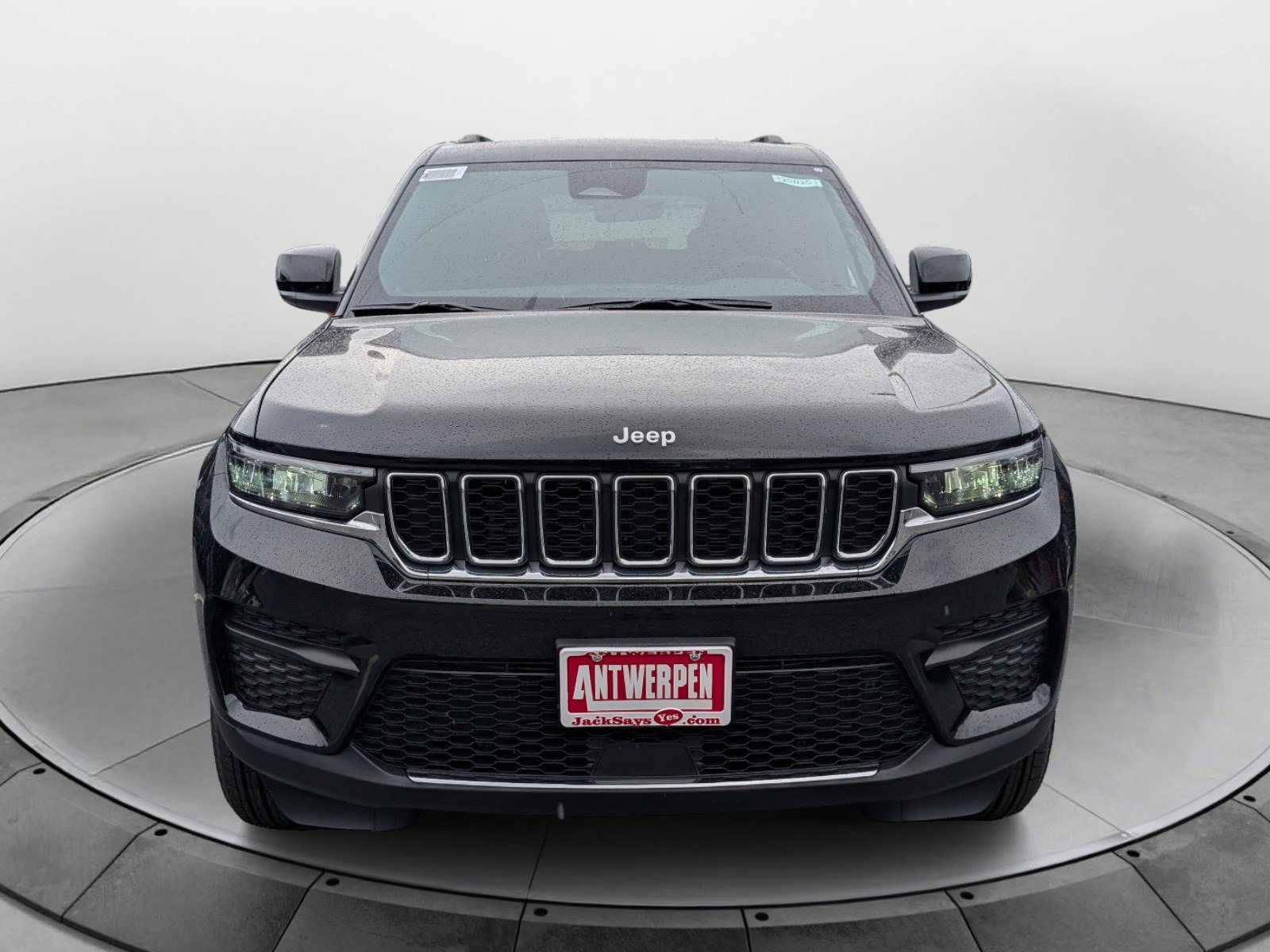 New 2025 Jeep Grand Cherokee Laredo w/ Luxury Tech Group I AWD/4WD image 7