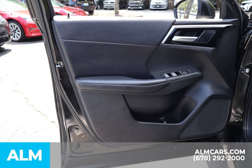 Used 2024 Mitsubishi Outlander SE AWD/4WD image 10