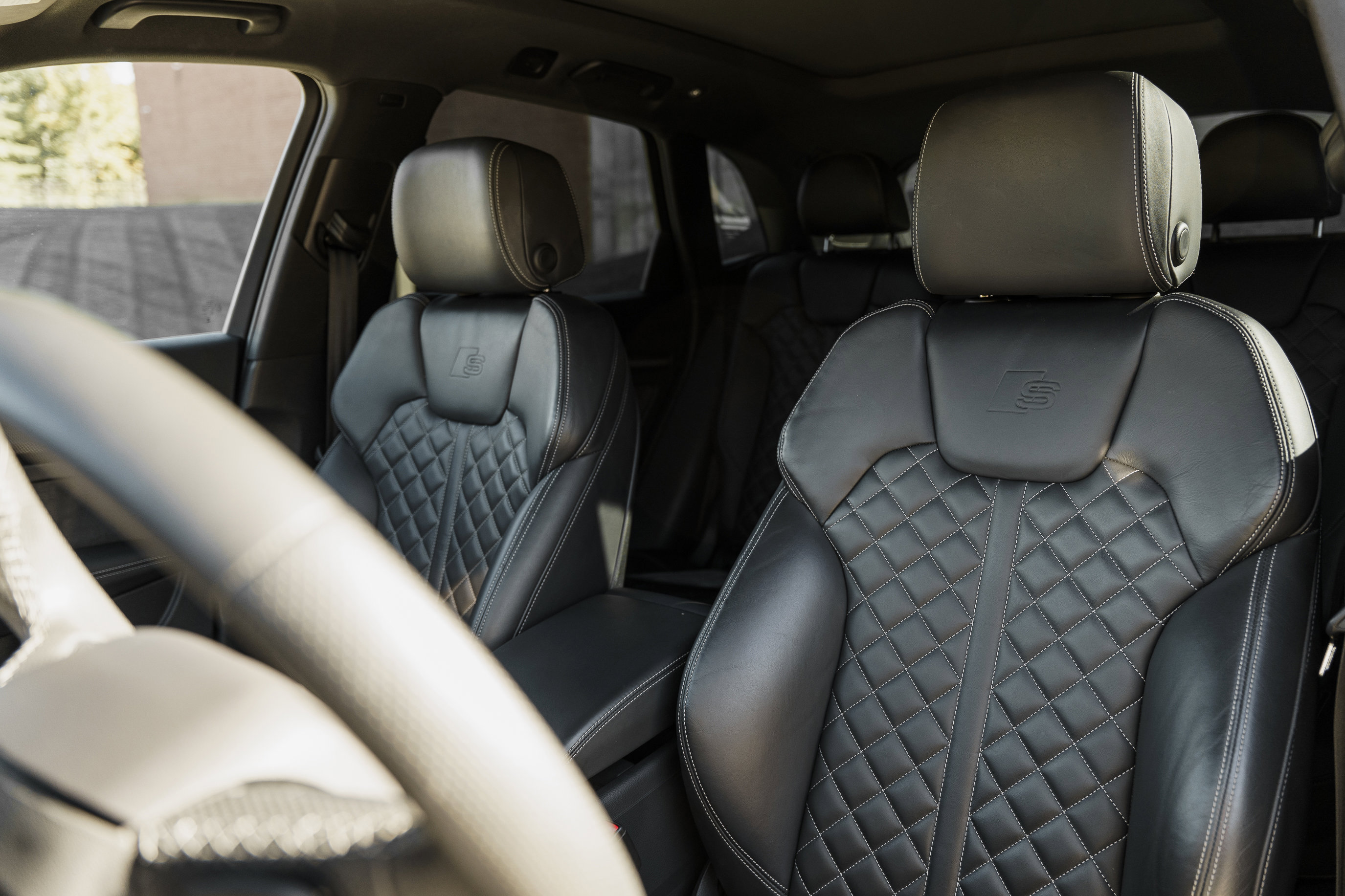 Used 2024 Audi SQ5 Prestige w/ Prestige Package image 21