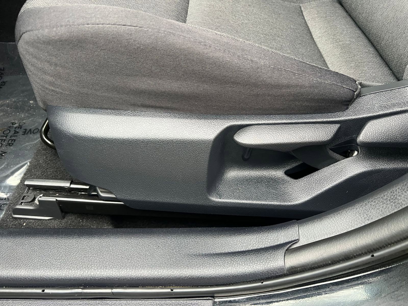 Used 2025 Toyota Camry LE image 23