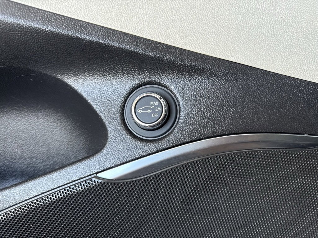 Used 2021 Buick Enclave Essence image 51