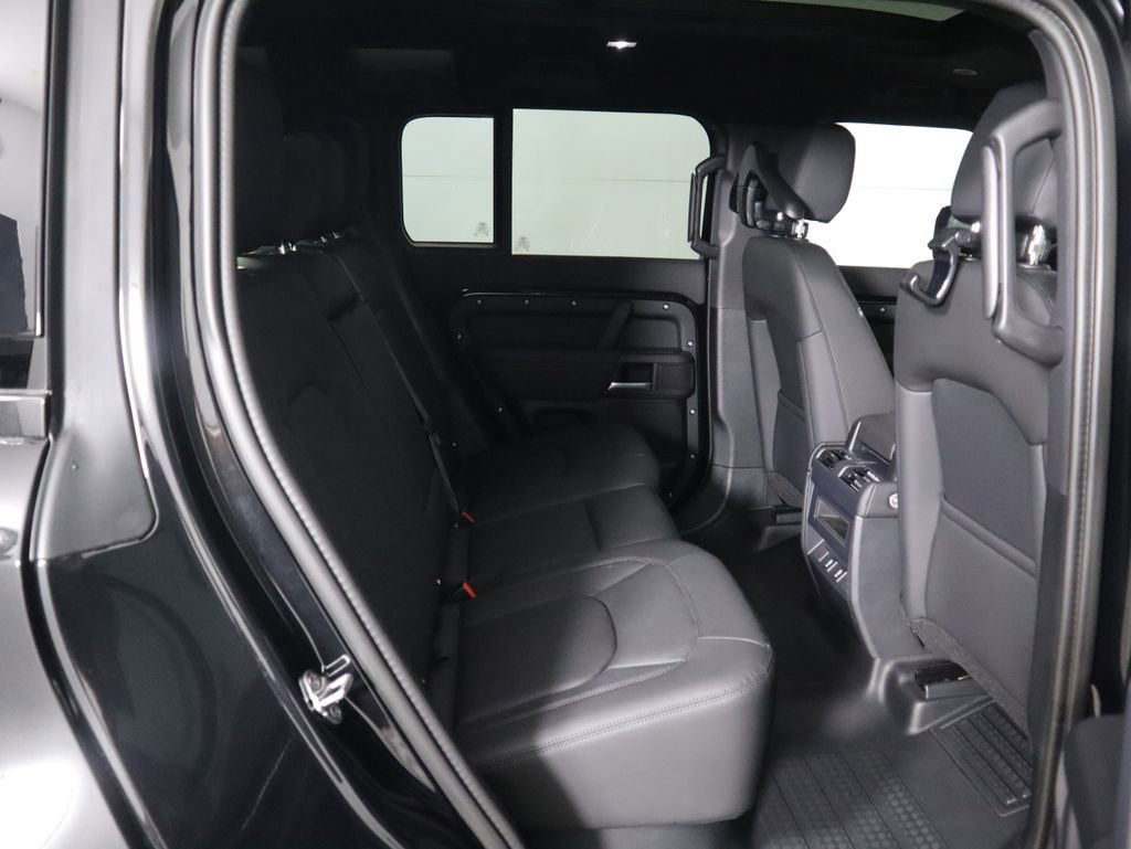 New 2026 Land Rover Defender 110 S image 23