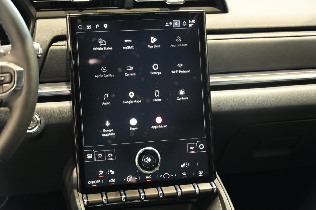 New 2027 GMC Terrain Elevation w/ Black Edition FWD image 14
