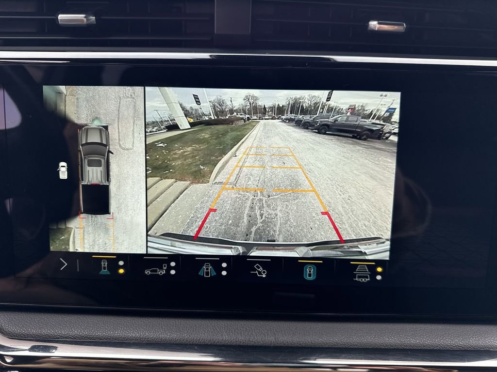 Certified 2023 GMC Sierra 1500 AT4 w/ Technology Package image 15