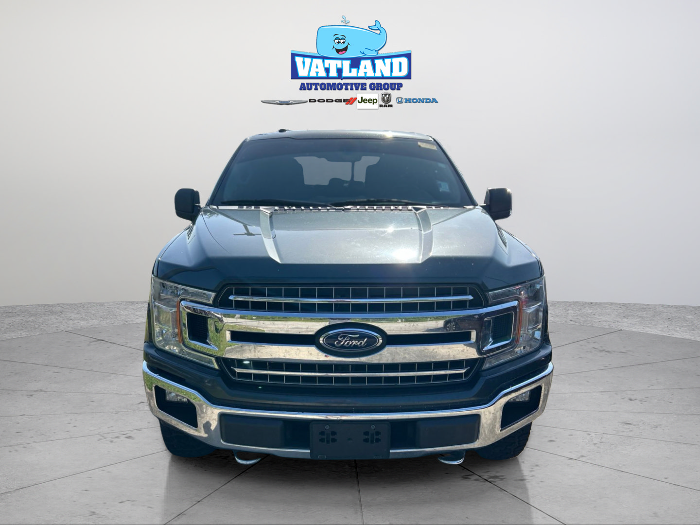 Used 2018 Ford F150 XLT w/ Equipment Group 302A Luxury AWD/4WD image 8
