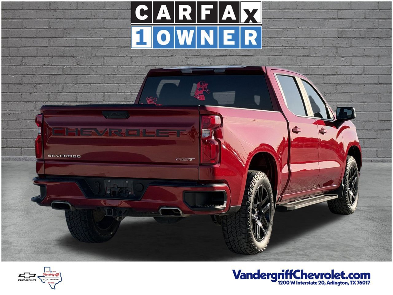 Used 2023 Chevrolet Silverado 1500 RST w/ Z71 Off-Road Package AWD/4WD image 4