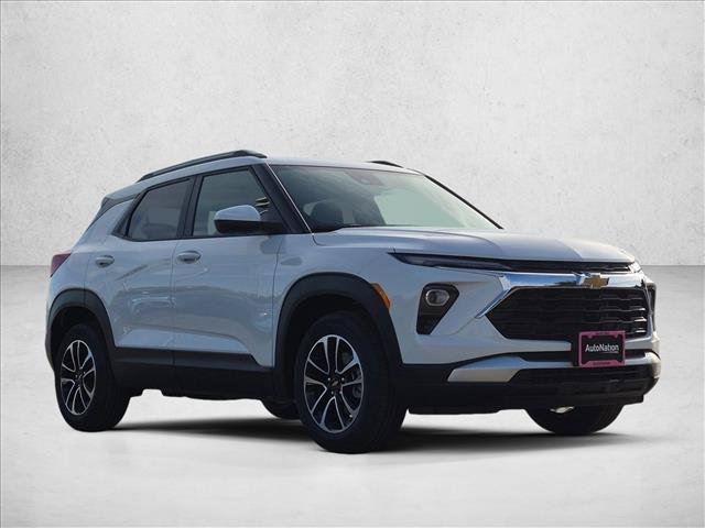 New 2026 Chevrolet TrailBlazer LT FWD image 3