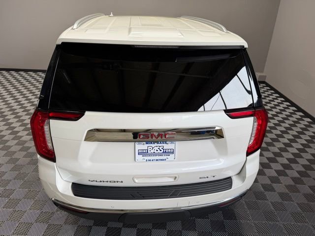 Used 2021 GMC Yukon SLT w/ SLT Premium Package image 11